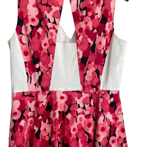 Jones New York Pink Floral Fit Flare Dress 12 V-Neck Back Cutout Summer Party‎ - Picture 7 of 16